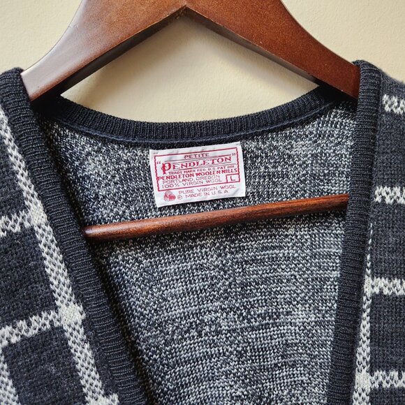 Pendleton 100% wool grid print sweater vest / L - Picture 4 of 5